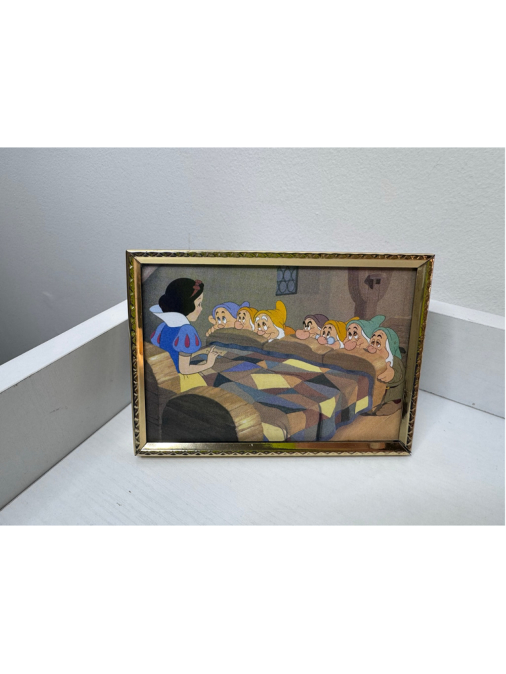 Snow White & 7 Dwards art print Tiny Picture Gold Frame decor